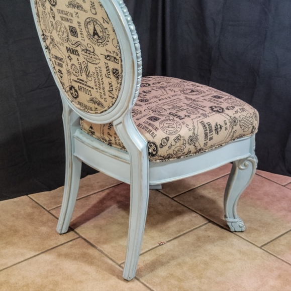 Statement Chair / Blue Louis XV Style Accent Piece - Picture 6 of 10